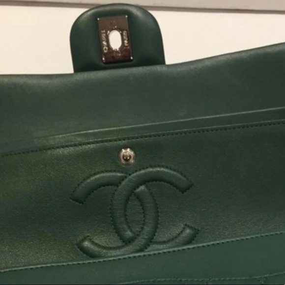 100AUTH CHANEL Green Double Silver Chain Flap Bag - Picture 9 of 10